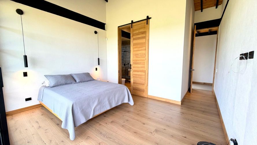 Casa de 5 alcobas en venta en Pantanillo, El Retiro · foto 11 de 20