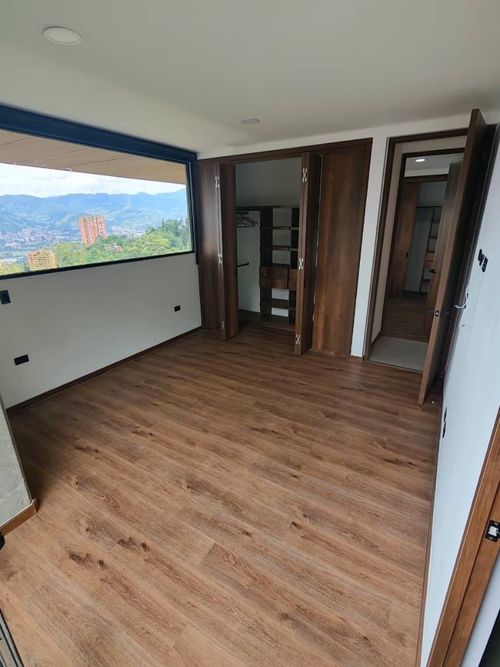 Apartamento de 2 alcobas en arriendo en El Poblado, Medellín, 80 m² · foto 5 de 15