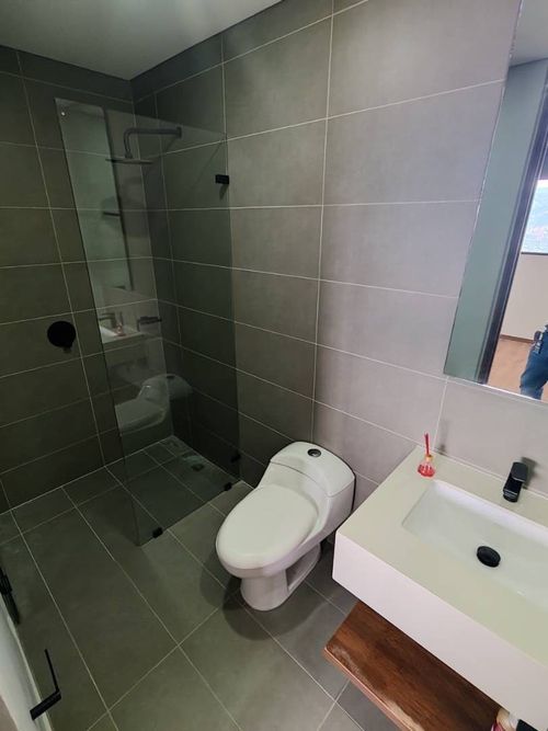 Apartamento de 2 alcobas en arriendo en El Poblado, Medellín, 80 m² · foto 14 de 15