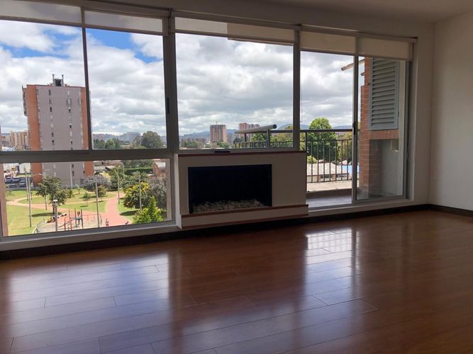Apartamento en venta en Santa Teresa, Bogotá · foto 5 de 17