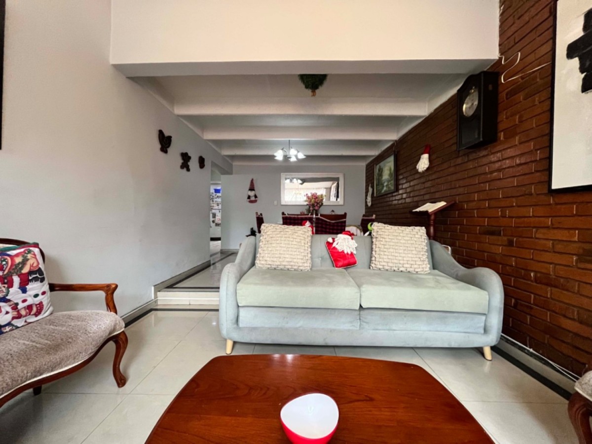 Casa en venta en Castilla, Bogotá · foto 7 de 24