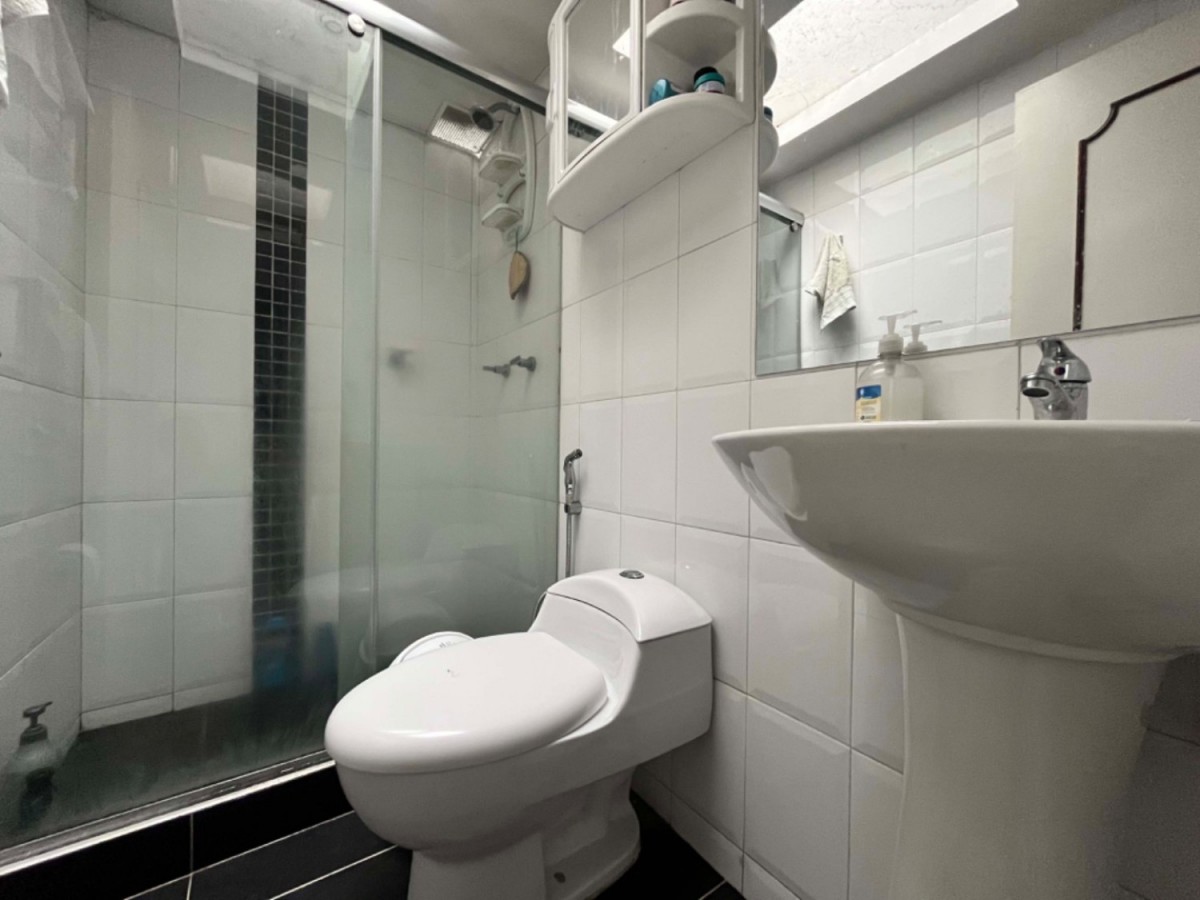 Casa en venta en Castilla, Bogotá · foto 21 de 24