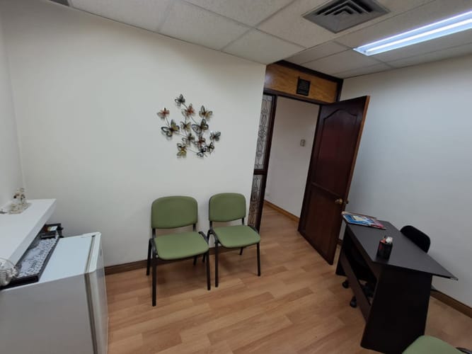 Oficina en arriendo en La Florida, Medellín, 36 m² · foto 7 de 12