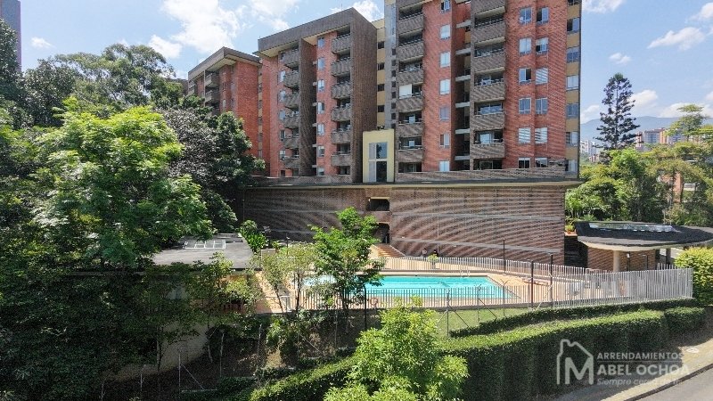 Apartamento en arriendo en Uribe Angel, Envigado · foto 24 de 24
