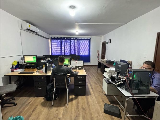 Bodega en venta en Guayaquil, Cali, 849 m² · foto 10 de 24