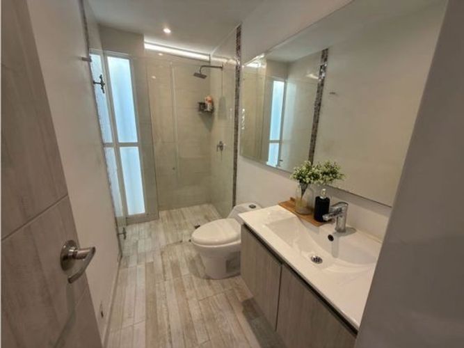 Casa de 3 alcobas en venta en El Castillo, Jamundí, 240 m² · foto 16 de 24