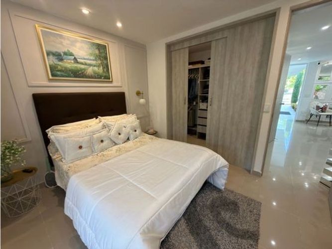 Casa de 3 alcobas en venta en El Castillo, Jamundí, 240 m² · foto 13 de 24