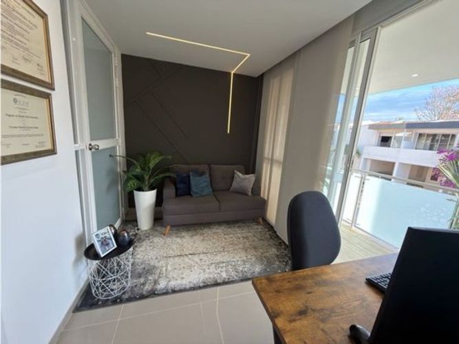 Casa de 3 alcobas en venta en El Castillo, Jamundí, 240 m² · foto 19 de 24