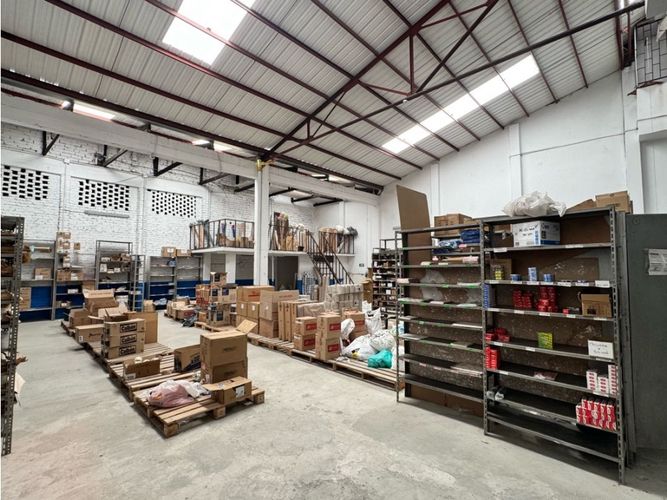 Bodega en venta en Guayaquil, Cali, 849 m² · foto 19 de 24