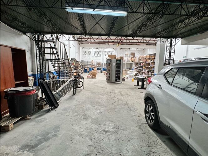 Bodega en venta en Guayaquil, Cali, 849 m² · foto 21 de 24