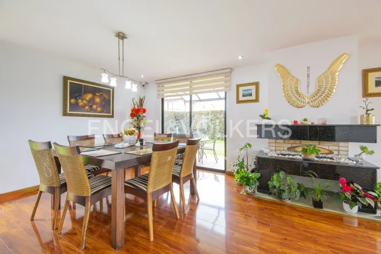 Casa de 4 alcobas en venta en Las Mercedarias, Chía, 329 m² · foto 4 de 20
