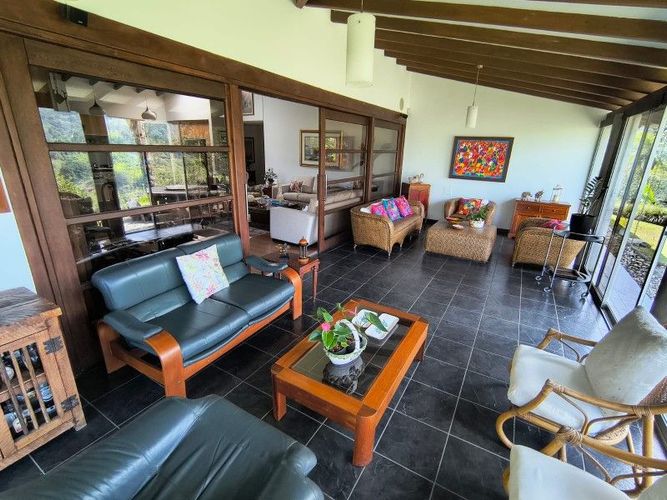 Casa de 7 alcobas en venta en La Tablaza, La Estrella, 900 m² · foto 3 de 24