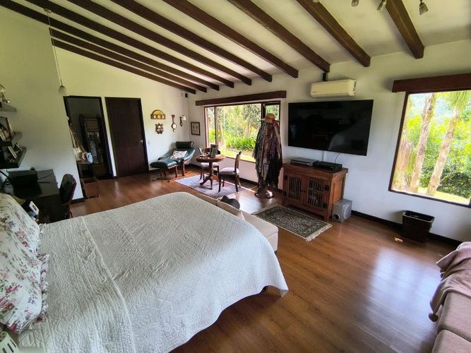 Casa de 7 alcobas en venta en La Tablaza, La Estrella, 900 m² · foto 8 de 24