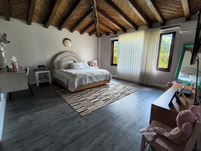 Casa de 7 alcobas en venta en La Tablaza, La Estrella, 900 m² · foto 9 de 24