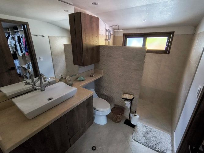 Casa de 7 alcobas en venta en La Tablaza, La Estrella, 900 m² · foto 14 de 24