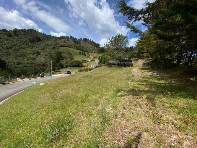 Lote en venta en El Chuscal, El Retiro, 1252 m² · foto 10 de 11