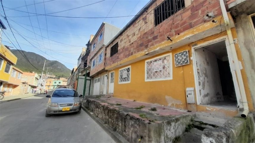 Casa en venta en La Nueva Gloria, Bogotá · foto 2 de 22
