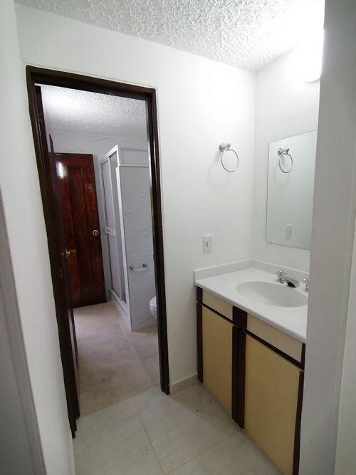 Apartamento en venta en Ciudad Los Alamos, Cali · foto 13 de 24