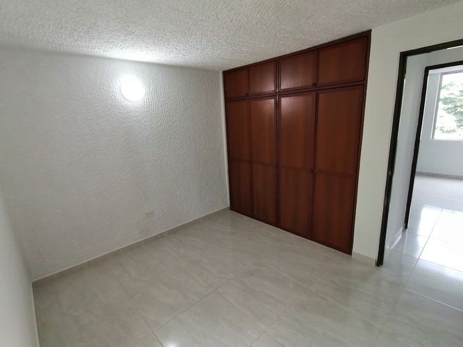 Apartamento en venta en Ciudad Los Alamos, Cali · foto 18 de 24