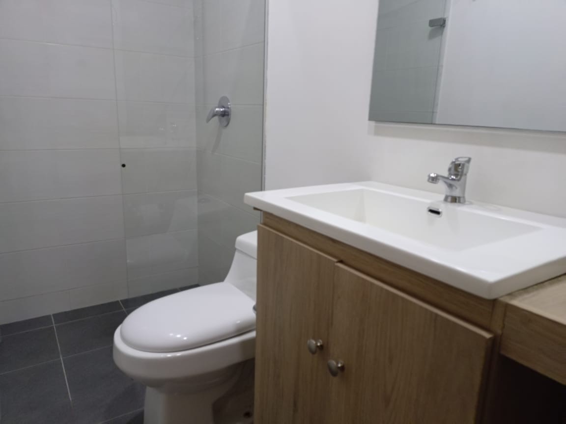 Apartamento en arriendo en Belén, Medellín · foto 10 de 13