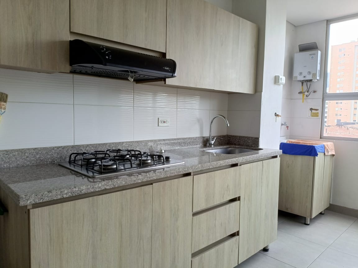 Apartamento en arriendo en Belén, Medellín · foto 11 de 13