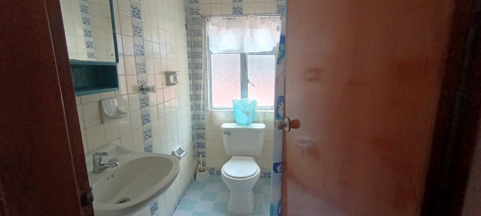 Casa en venta en Bellavista Occidental, Bogotá · foto 6 de 16