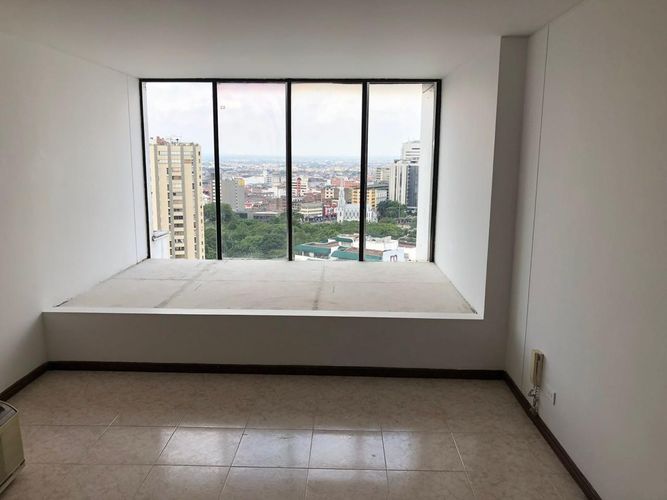 Apartamento de 3 alcobas en venta en Granada, Cali, 127 m² · foto 15 de 16