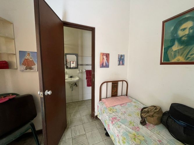 Casa de 4 alcobas en venta en El Bosque, Cali, 407 m² · foto 17 de 24