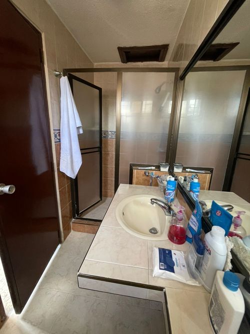Casa de 4 alcobas en venta en El Bosque, Cali, 407 m² · foto 23 de 24