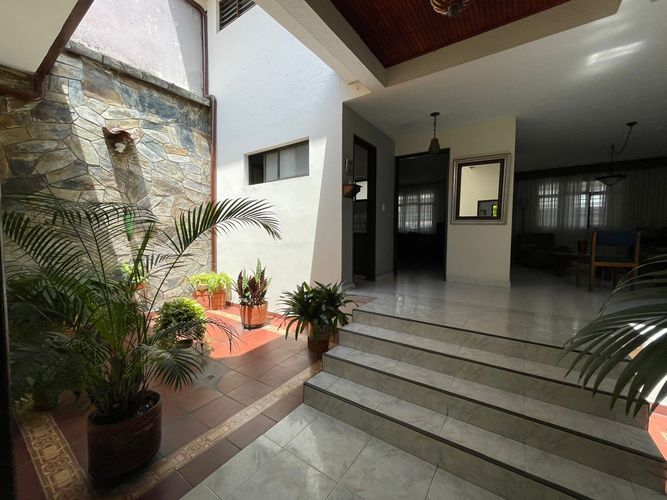 Casa de 4 alcobas en venta en El Bosque, Cali, 407 m² · foto 8 de 24