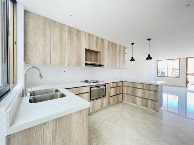 Casa de 4 alcobas en venta en La Ceja, 140 m² · foto 8 de 24