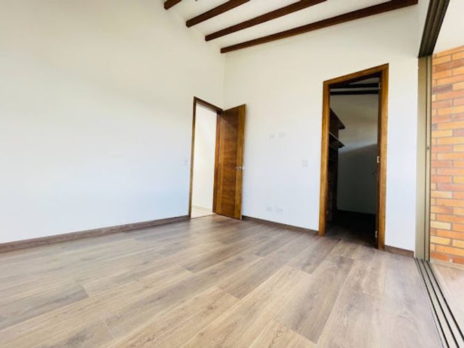 Casa de 4 alcobas en venta en La Ceja, 140 m² · foto 16 de 24