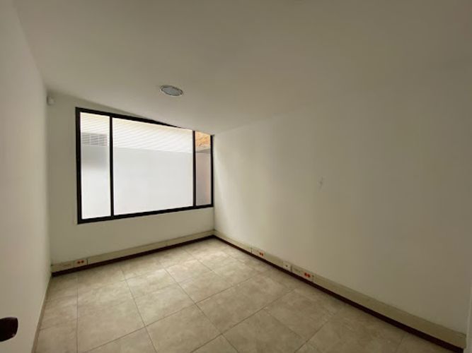Casa de 5 alcobas en venta en Chicó Reservado, Bogotá, 615 m² · foto 7 de 24