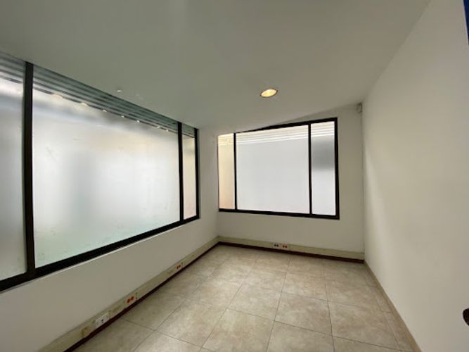 Casa de 5 alcobas en venta en Chicó Reservado, Bogotá, 615 m² · foto 9 de 24
