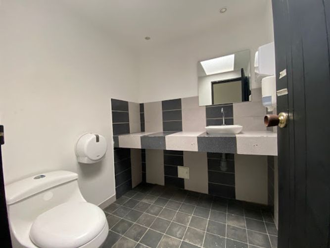 Casa de 5 alcobas en venta en Chicó Reservado, Bogotá, 615 m² · foto 20 de 24