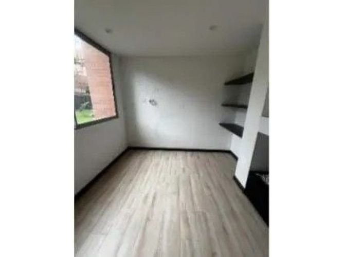 Apartamento en venta en Hacienda Alcala De Prodesa, Mosquera · foto 5 de 8