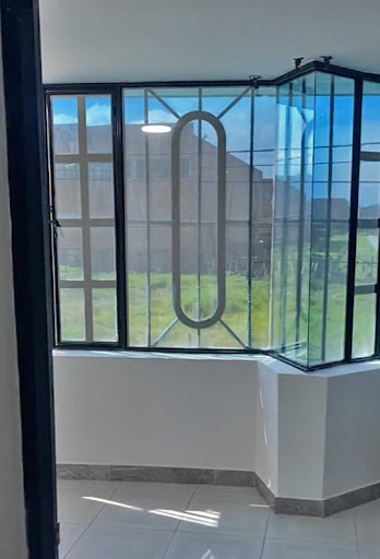 Casa en venta en El Vergel, Bogotá · foto 8 de 9