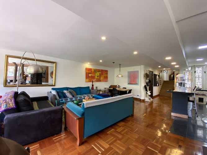 Apartamento en venta en El Retiro, Bogotá · foto 2 de 10