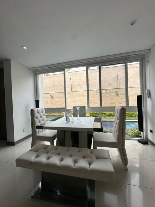 Casa de 3 alcobas en venta en Pance, Cali, 203 m² · foto 2 de 16