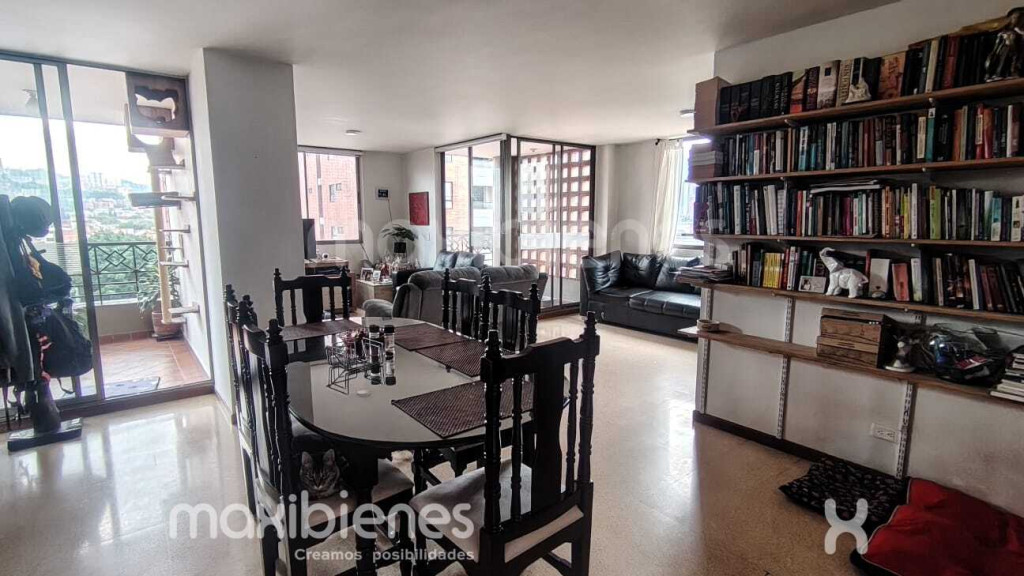 Apartamento en venta en El Portal, Envigado · foto 8 de 23