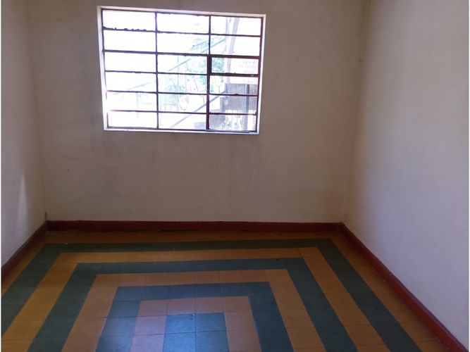 Casa de 3 alcobas en venta en El Salvador, Medellín, 743 m² · foto 3 de 24