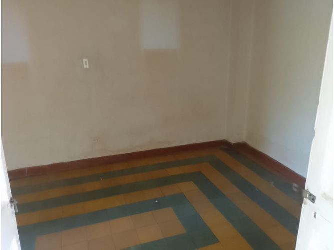 Casa de 3 alcobas en venta en El Salvador, Medellín, 743 m² · foto 5 de 24