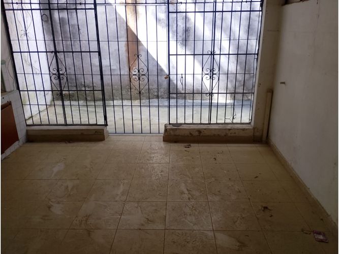 Casa de 3 alcobas en venta en El Salvador, Medellín, 743 m² · foto 10 de 24