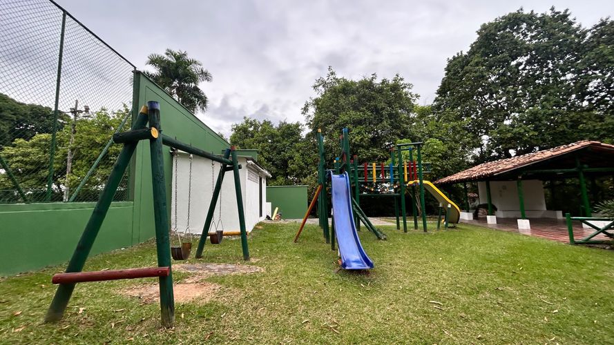 Casa de 4 alcobas en venta en Cr. Los Balsos, Ibagué, 320 m² · foto 21 de 21