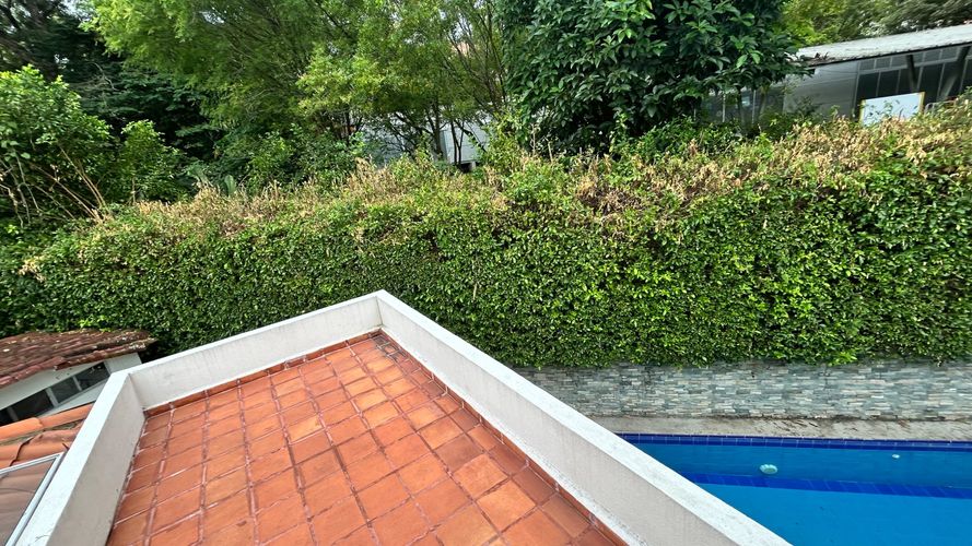 Casa de 4 alcobas en venta en Cr. Los Balsos, Ibagué, 320 m² · foto 18 de 21