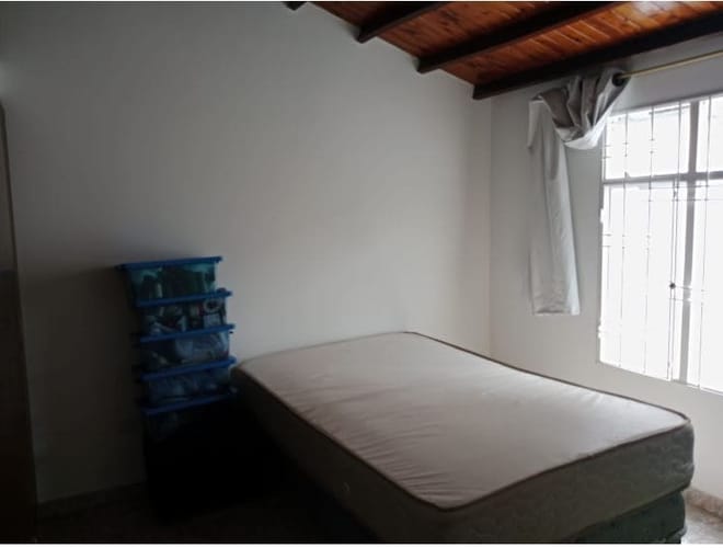 Casa de 3 alcobas en venta en Ciudadela Villamil, Girón · foto 11 de 12