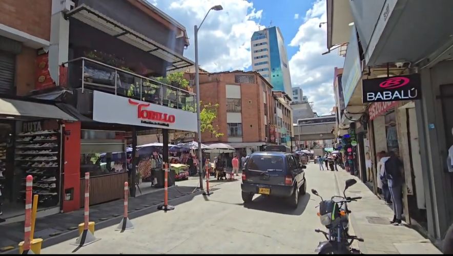 Local en venta en Guayaquil, Medellín · foto 2 de 5
