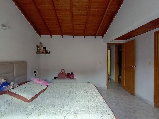 Casa de 4 alcobas en venta en Palenque, Medellín, 180 m² · foto 8 de 17