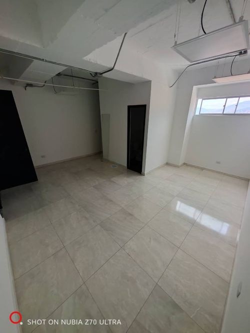 Oficina en arriendo en Zona Centro, Envigado, 31 m² · foto 7 de 9