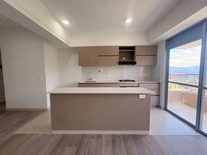 Apartamento de 3 alcobas en venta en Maria Auxiliadora, Sabaneta, 76 m² · foto 5 de 15